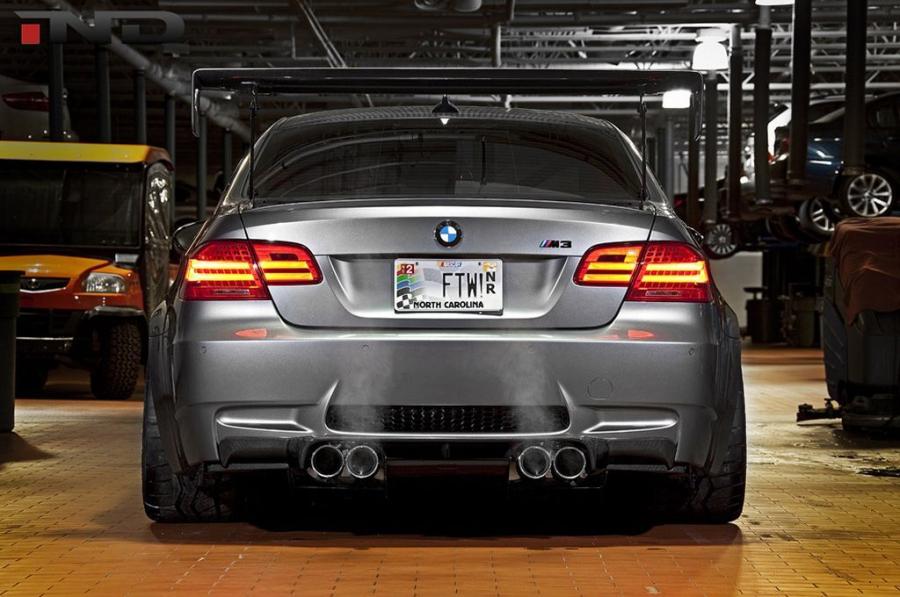  BMW M3 Grey by IND Distribution 2011 года  (фото 6 из 20)